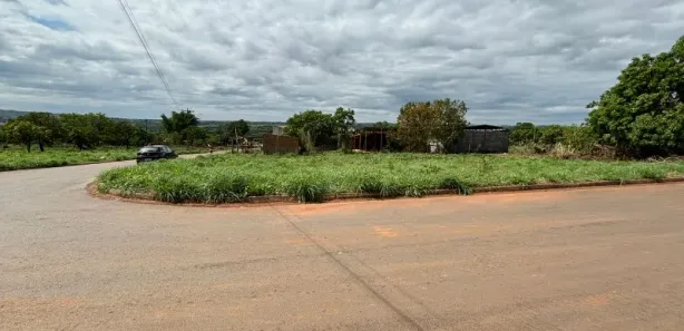 Terreno / Lote / Condomínio à venda, 779m² no JARDIM GARAVELO SUL, Hidrolândia