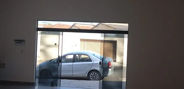 Loja / Salão / Ponto Comercial para alugar, 49m² no Vila São Luiz, Limeira
