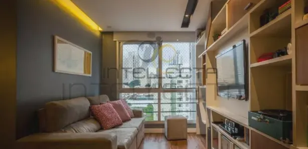 Apartamento com 3 Quartos para alugar, 66m² no Aclimação, São Paulo
