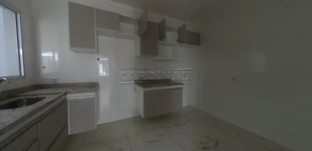 Casa de Condomínio com 3 Quartos para alugar, 167m² no Jardim São Carlos, São Carlos
