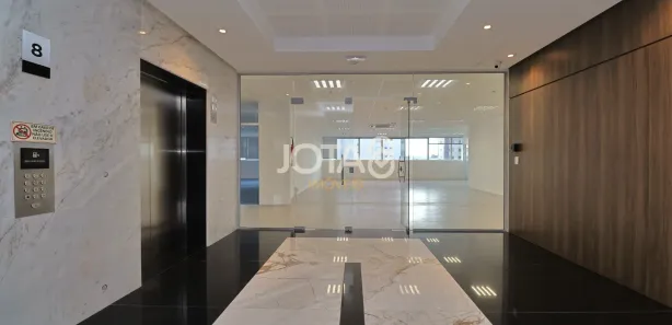 Conjunto Comercial / Sala para alugar, 484m² no Alto da Glória, Curitiba