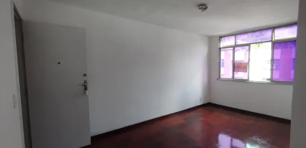 Apartamento com 3 Quartos para alugar, 70m² no Centro, São Gonçalo