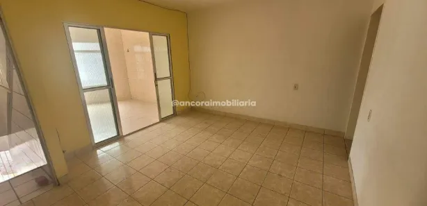 Casa com 3 Quartos para alugar, 150m² no Afogados, Recife