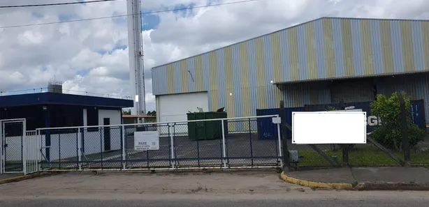 Galpão / Depósito / Armazém com 1 Quarto à venda, 4000m² no PoloPlast, Camaçari