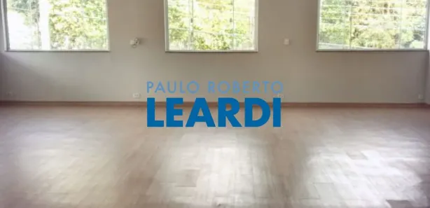 Loja / Salão / Ponto Comercial para alugar, 94m² no Centro, Atibaia