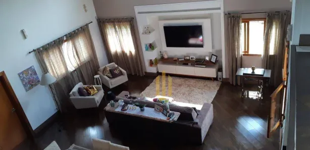 Casa de Condomínio com 3 Quartos para venda ou aluguel, 280m² no Santa Inês, Mairiporã