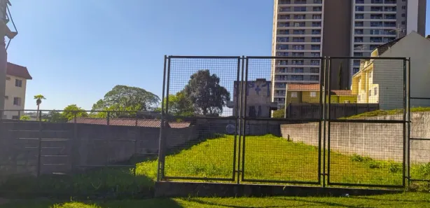 Terreno / Lote / Condomínio para alugar, 514m² no Campina do Siqueira, Curitiba