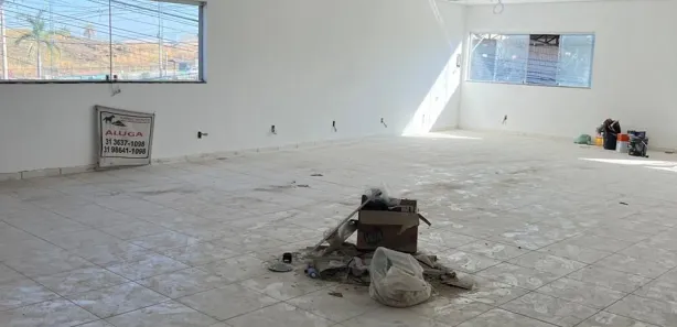 Loja / Salão / Ponto Comercial para alugar, 130m² no Conjunto Habitacional Morro Alto, Vespasiano