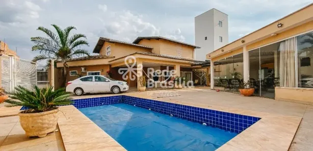Casa com 4 Quartos para alugar, 684m² no Samambaia Sul, Brasília