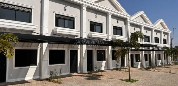 Sobrado com 2 Quartos à venda, 130m² no Cond Faz Duas Marias, Holambra