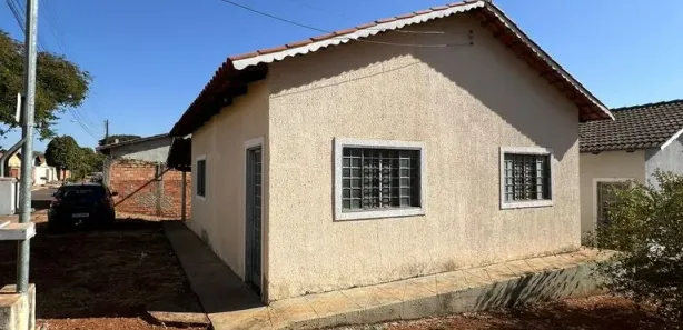 Casa com 2 Quartos à venda, 78m² no Setor Central, Santo Antônio de Goiás