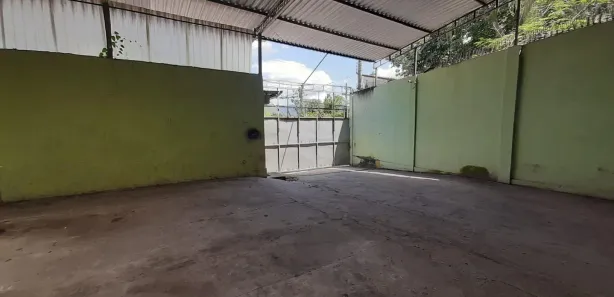 Galpão / Depósito / Armazém para venda ou aluguel, 600m² no Taquara, Rio de Janeiro