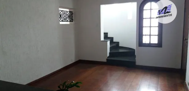 Casa Comercial com 8 Quartos para alugar, 275m² no Santa Paula, São Caetano do Sul