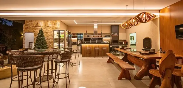 Casa com 7 Quartos à venda, 340m² no , Abadiânia
