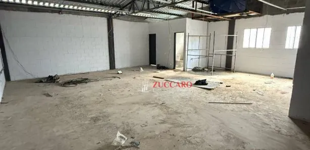 Galpão / Depósito / Armazém para alugar, 527m² no Jardim Jóia, Arujá