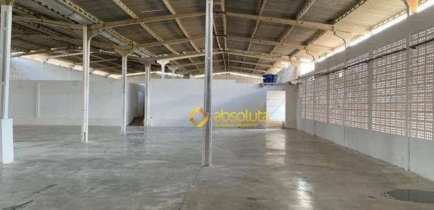 Galpão / Depósito / Armazém para alugar, 1100m² no Centro, Bezerros