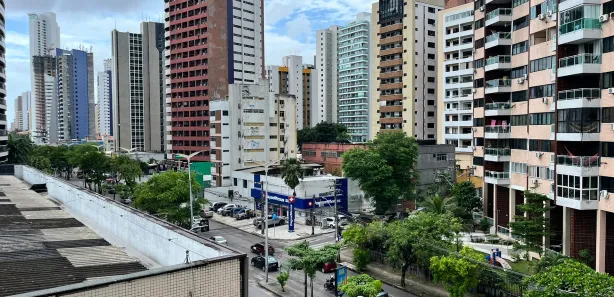 Flat com 2 Quartos para alugar, 67m² no Meireles, Fortaleza