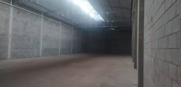 Galpão / Depósito / Armazém para alugar, 749m² no Parque Industrial, Araçatuba