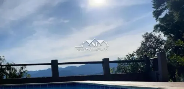 Fazenda / Sítio / Chácara com 3 Quartos à venda, 175m² no Chácaras Rio-Petrópolis, Duque de Caxias