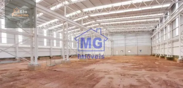 Galpão / Depósito / Armazém à venda, 2064m² no Imboassica, Macaé