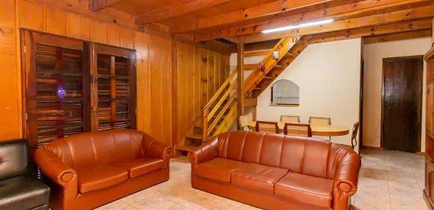 Fazenda / Sítio / Chácara com 3 Quartos à venda, 220m² no Centro, Tijucas do Sul