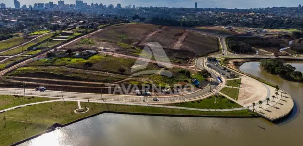 Loja / Salão / Ponto Comercial à venda, 450m² no Oficinas, Ponta Grossa