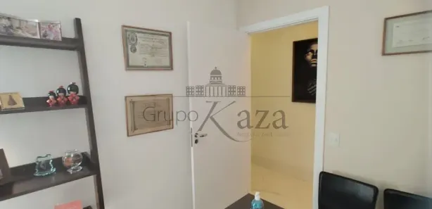Conjunto Comercial / Sala para alugar, 76m² no Centro, Jacareí