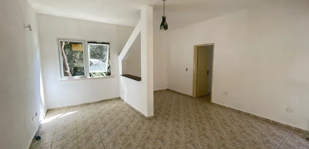 Casa com 2 Quartos para alugar, 100m² no Chácaras Ana Lúcia, Embu das Artes