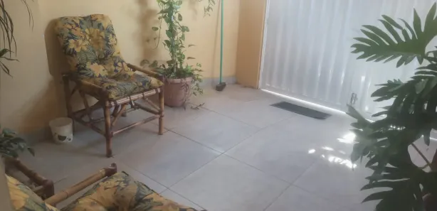 Casa de Condomínio com 2 Quartos à venda, 68m² no Ouro Verde, Nova Iguaçu