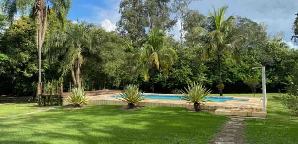 Fazenda / Sítio / Chácara com 4 Quartos para alugar, 5000m² no Floresta Escura, São Pedro
