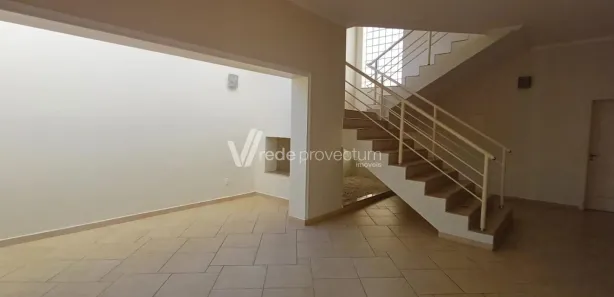 Sobrado com 3 Quartos à venda, 457m² no Vila José Kalil Aun, Cosmópolis