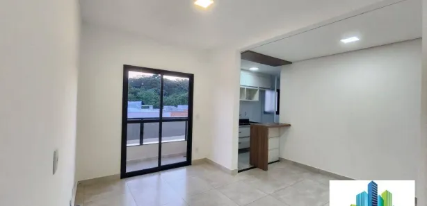 Apartamento com 2 Quartos para alugar, 70m² no Parque das Videiras, Louveira