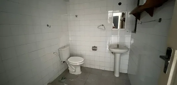 Loja / Salão / Ponto Comercial para venda ou aluguel, 40m² no Campos Elíseos, Resende