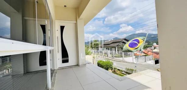 Casa com 3 Quartos à venda, 208m² no Passo Manso, Blumenau
