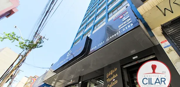 Conjunto Comercial / Sala para alugar, 86m² no Centro, Curitiba