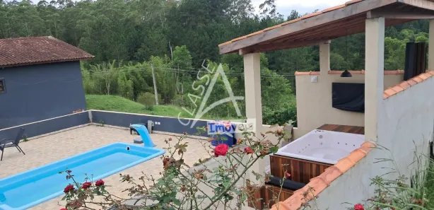 Fazenda / Sítio / Chácara com 5 Quartos para venda ou aluguel, 100m² no Parque do Heroísmo, Suzano