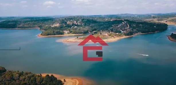 Fazenda / Sítio / Chácara com 1 Quarto à venda, 1700m² no , Mairinque