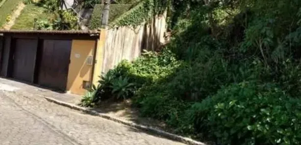 Terreno / Lote / Condomínio à venda, 472m² no Quitandinha, Petrópolis