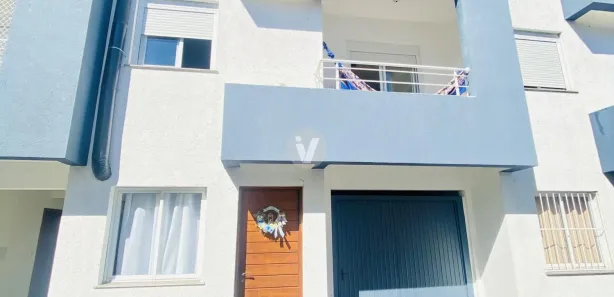 Casa de Condomínio com 2 Quartos à venda, 85m² no Tomazetti, Santa Maria
