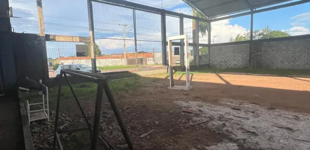 Galpão / Depósito / Armazém para alugar, 735m² no Água Verde, Barcarena