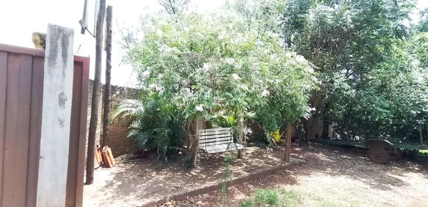 Fazenda / Sítio / Chácara com 3 Quartos para venda ou aluguel, 307m² no Condomínio Satélite, Araraquara