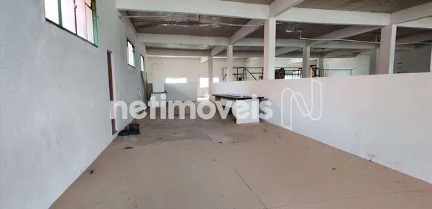 Galpão / Depósito / Armazém à venda, 600m² no Monte Verde, Ribeirão das Neves