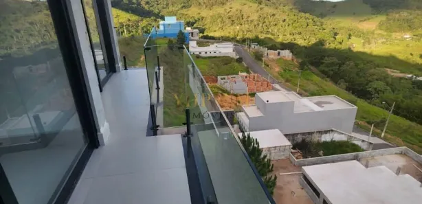 Casa de Condomínio com 3 Quartos para venda ou aluguel, 247m² no , Santa Isabel
