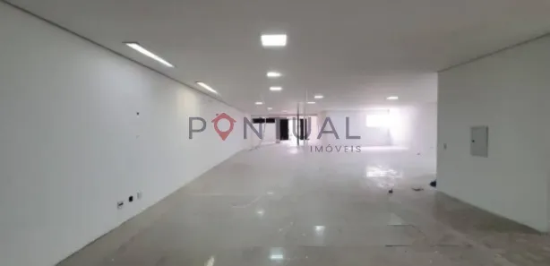Loja / Salão / Ponto Comercial para alugar, 300m² no Centro, Marília