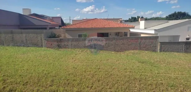 Terreno / Lote / Condomínio à venda, 300m² no Residencial San Marino, Rio das Pedras