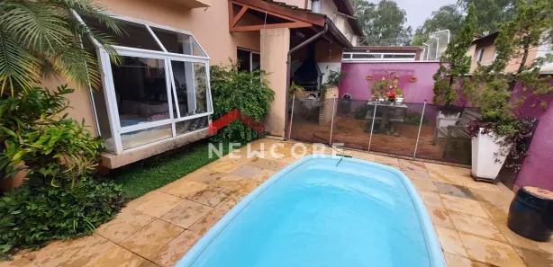 Casa de Condomínio com 3 Quartos à venda, 173m² no Jardim Colibri, Embu das Artes