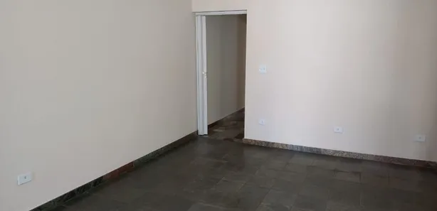 Sobrado com 3 Quartos à venda, 178m² no Vila José Kalil Aun, Cosmópolis