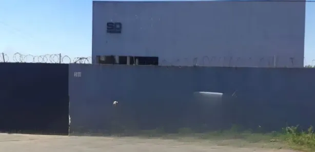 Galpão / Depósito / Armazém para alugar, 570m² no Iguaçu, Fazenda Rio Grande