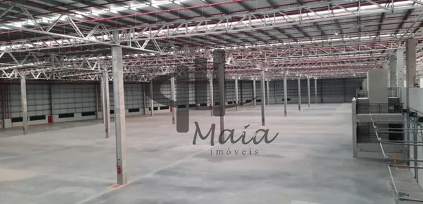 Galpão / Depósito / Armazém para alugar, 30443m² no Jardim Belval, Barueri