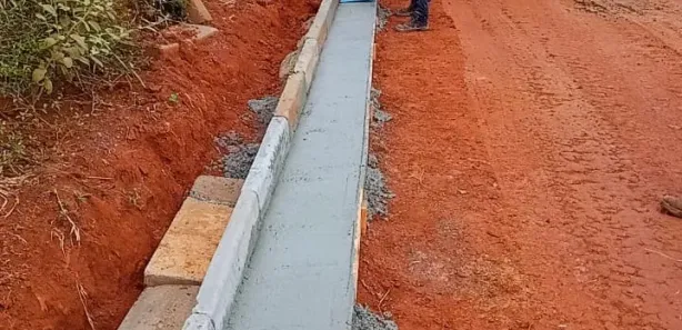 Terreno / Lote / Condomínio à venda, 2000m² no Almeida Prado, Igaratá